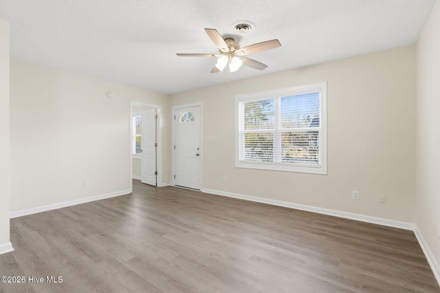 210 Oakwood Lane, Elizabeth City, NC 27909