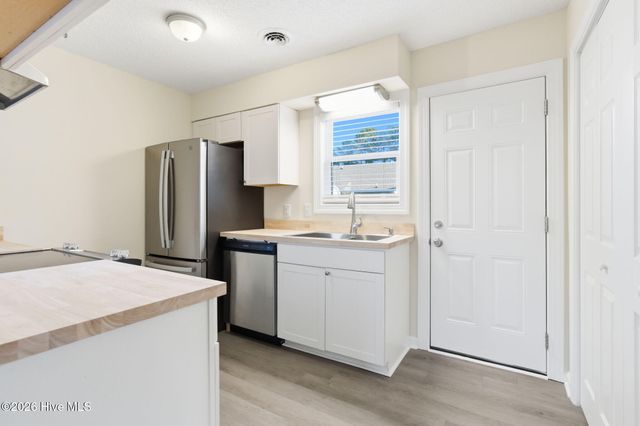 210 Oakwood Lane, Elizabeth City, NC 27909