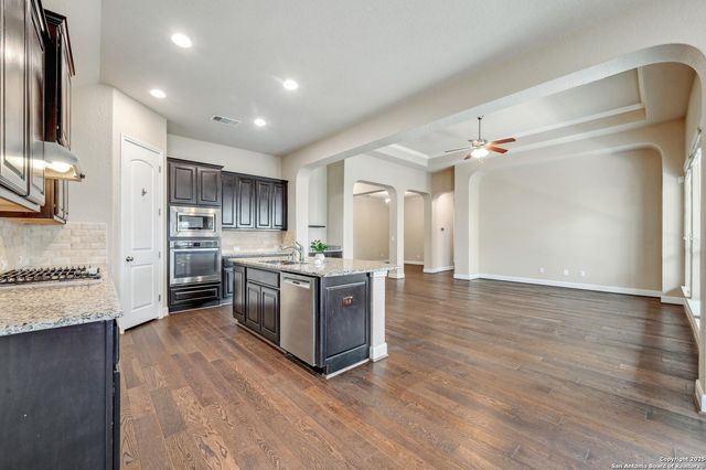 135 Escalera, Boerne, TX 78006