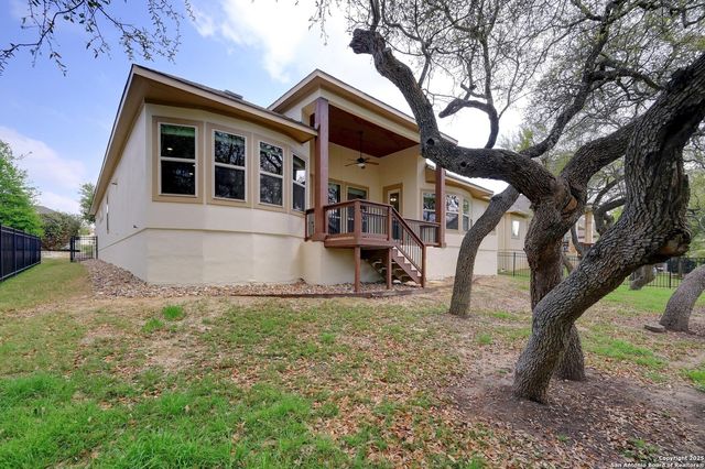 135 Escalera, Boerne, TX 78006