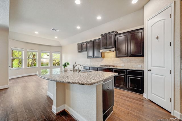 135 Escalera, Boerne, TX 78006
