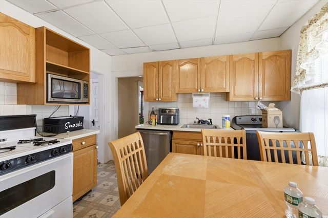 81 Marion Street, Somerville, MA 02143