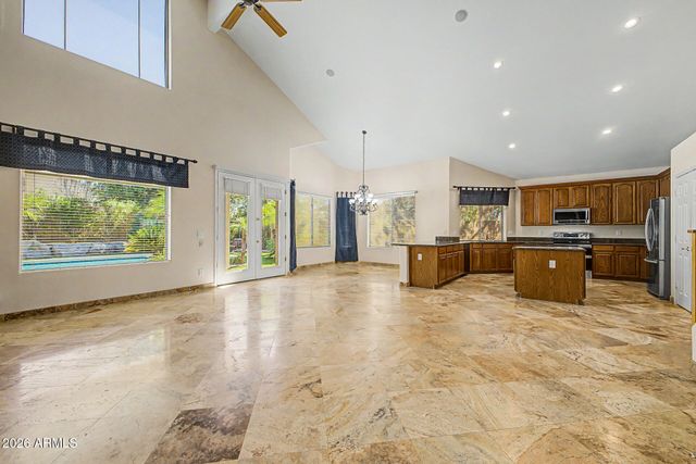 2627 W MONTE Way, Phoenix, AZ 85041