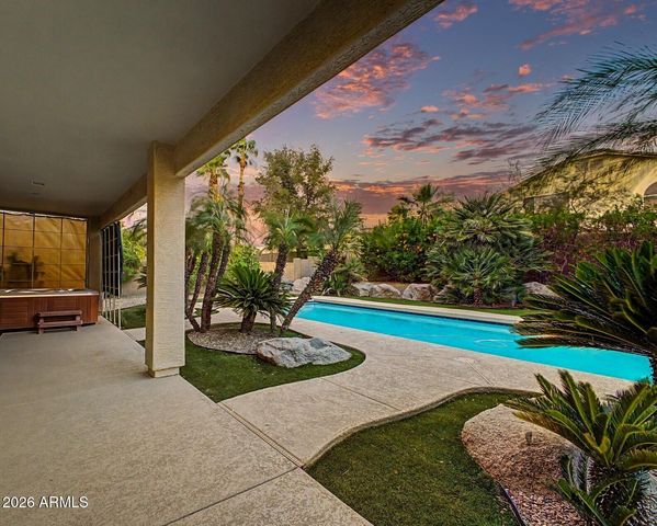 2627 W MONTE Way, Phoenix, AZ 85041