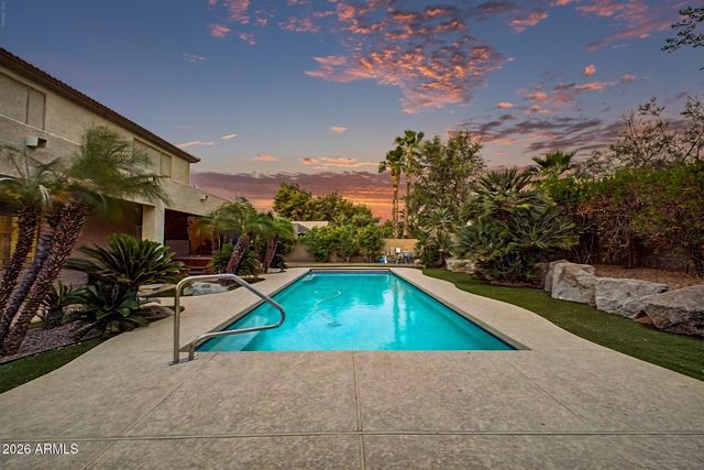2627 W MONTE Way, Phoenix, AZ 85041