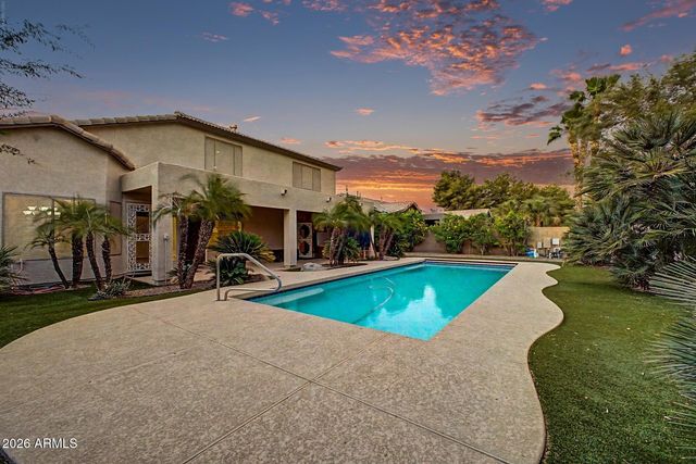2627 W MONTE Way, Phoenix, AZ 85041