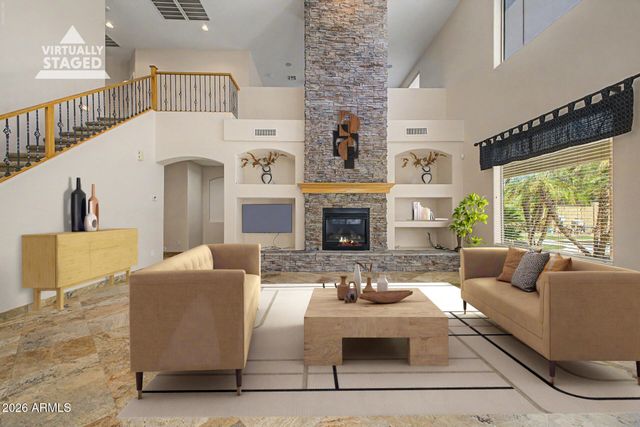 2627 W MONTE Way, Phoenix, AZ 85041