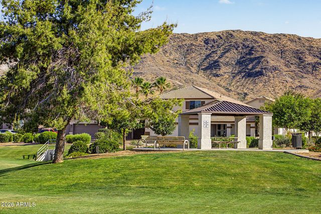 2627 W MONTE Way, Phoenix, AZ 85041