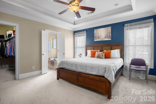 104 Castle Pines Lane, Statesville, NC 28625