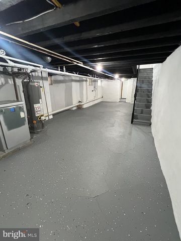 5512 N MASCHER ST, Philadelphia, PA 19120