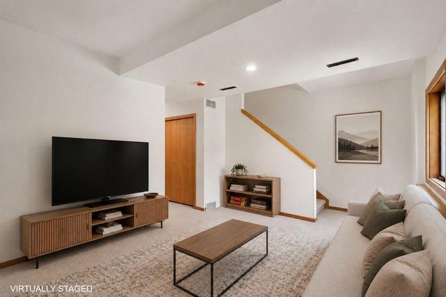 151 Ponwood Circle, Madison, WI 53717