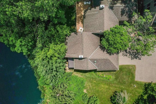 151 Ponwood Circle, Madison, WI 53717