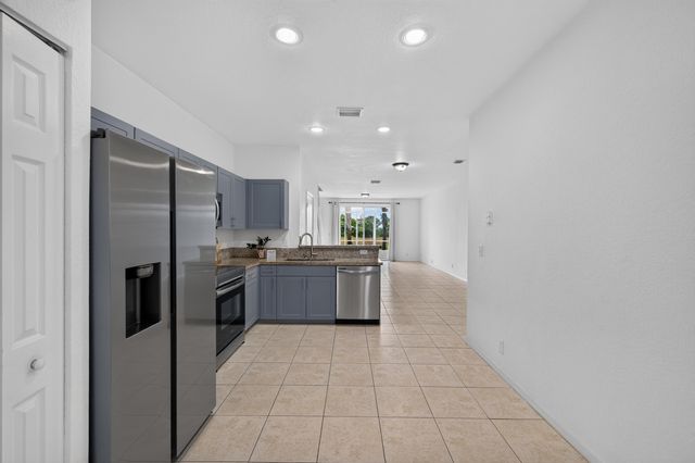 2391 Pasadena Way, Weston, FL 33327