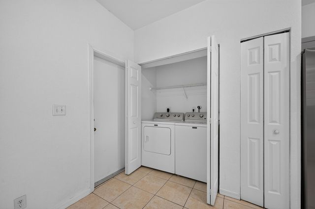 2391 Pasadena Way, Weston, FL 33327