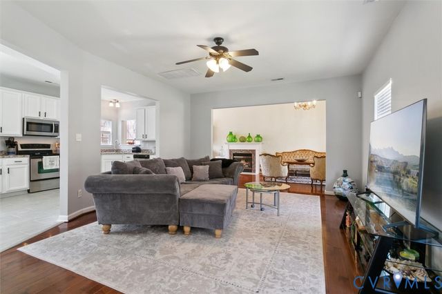 123 Pebble Beach Ln, Williamsburg, VA 23185