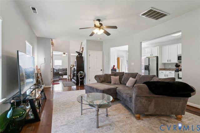 123 Pebble Beach Ln, Williamsburg, VA 23185