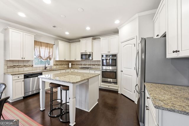 2812 Bluestone Drive SW, Atlanta, GA 30331