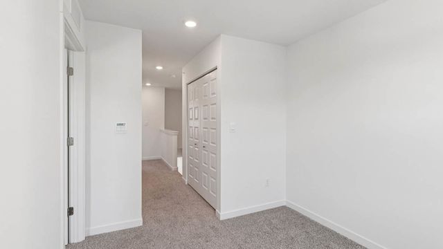 516 yosemite Way, Mundelein, IL 60060