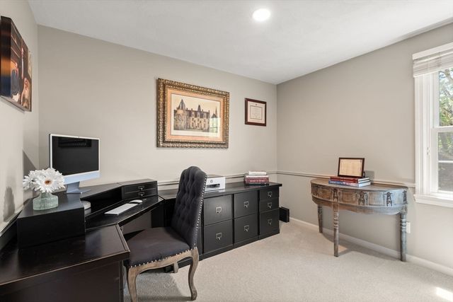 2 Garrison Ln, Southborough, MA 01772