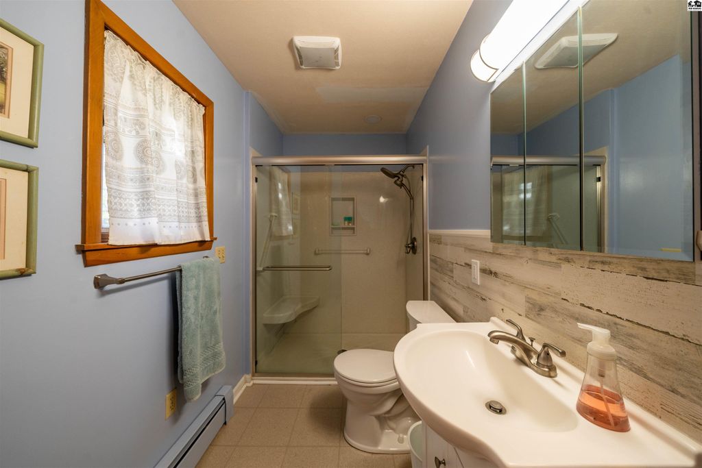 143 SE 140th Ave