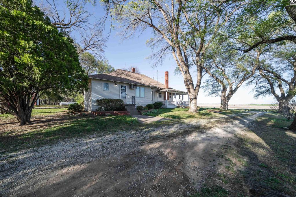 143 SE 140th Ave