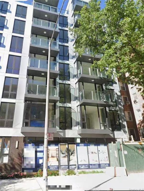 144-27 Sanford Avenue 2K, Flushing, NY 11355