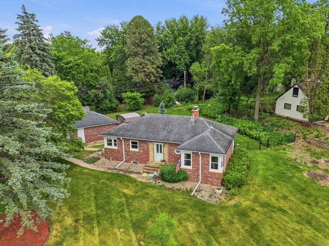 2103 3rd Avenue SW, Austin, MN 55912