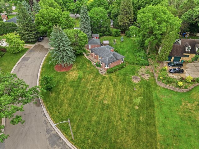 2103 3rd Avenue SW, Austin, MN 55912