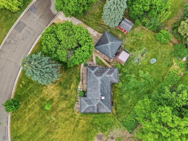 2103 3rd Avenue SW, Austin, MN 55912