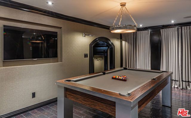 1467 N Kings Road, West Hollywood, CA 90069
