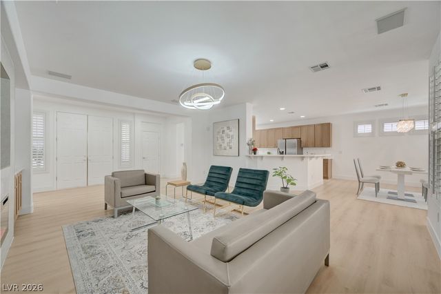 10372 Abisso Drive, Las Vegas, NV 89135