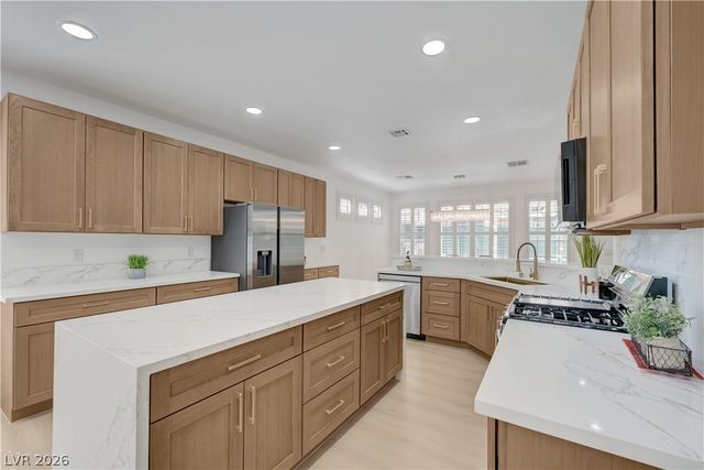 10372 Abisso Drive, Las Vegas, NV 89135