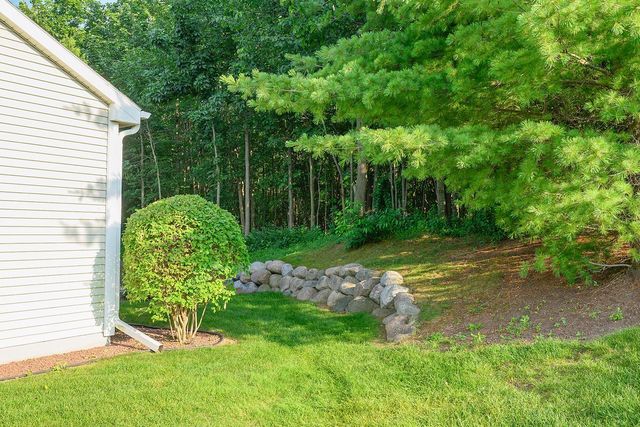 2315 Stoney LANE, Grafton, WI 53024