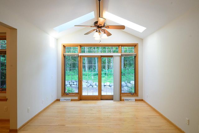 2315 Stoney LANE, Grafton, WI 53024