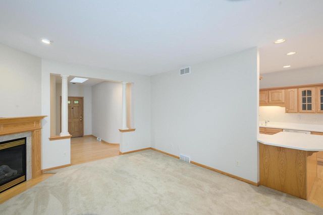 2315 Stoney LANE, Grafton, WI 53024