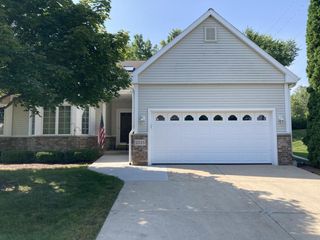 2315 Stoney LANE, Grafton, WI 53024