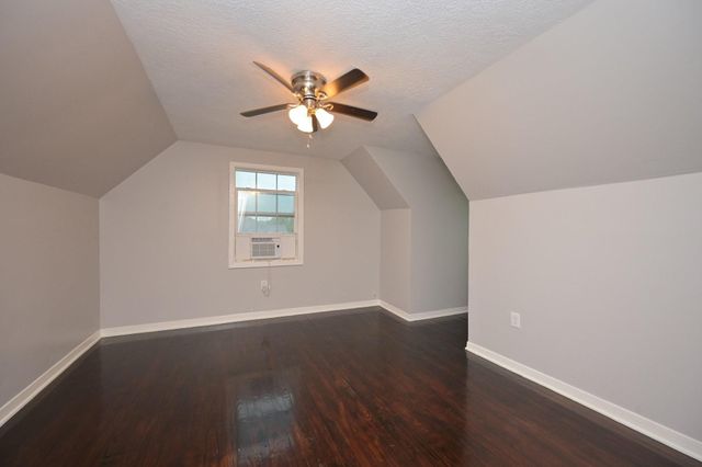10338 Flaxman Street, Houston, TX 77029
