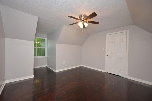 10338 Flaxman Street, Houston, TX 77029
