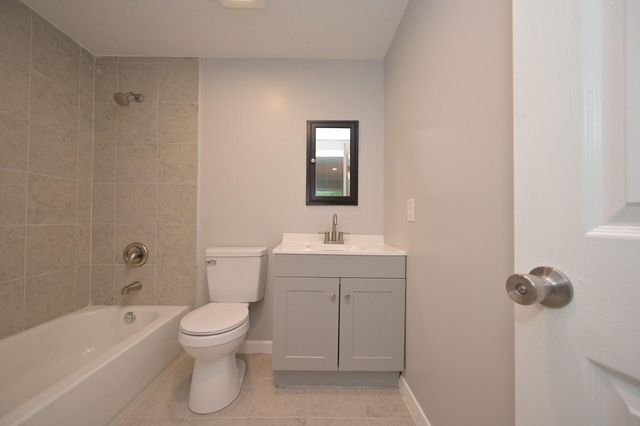 10338 Flaxman Street, Houston, TX 77029
