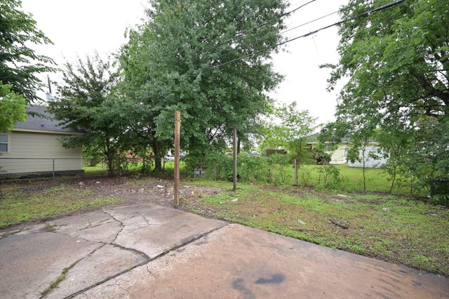 10338 Flaxman Street, Houston, TX 77029