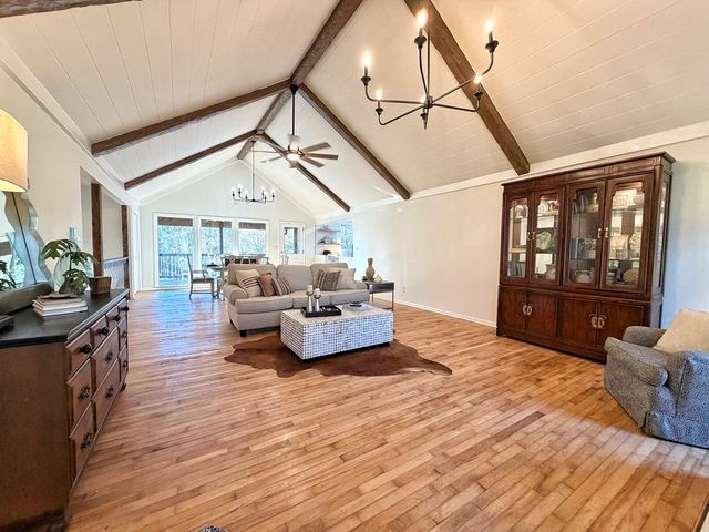 1902 W Brookhaven Circle, Dalton, GA 30720