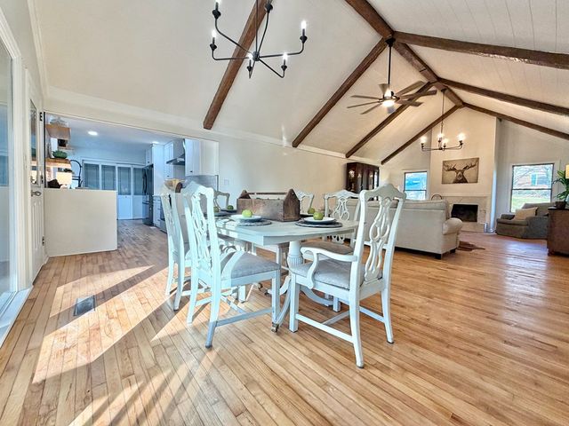 1902 W Brookhaven Circle, Dalton, GA 30720