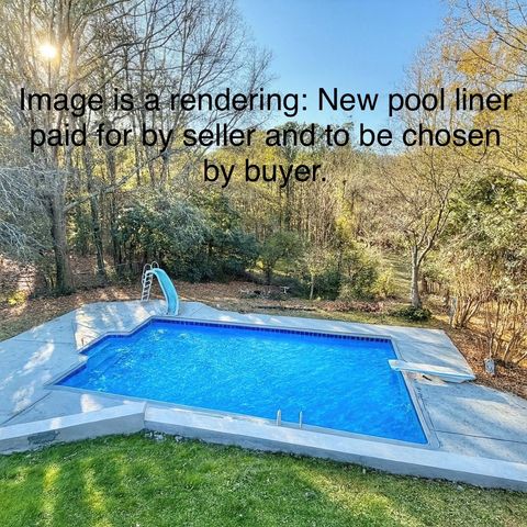 1902 W Brookhaven Circle, Dalton, GA 30720