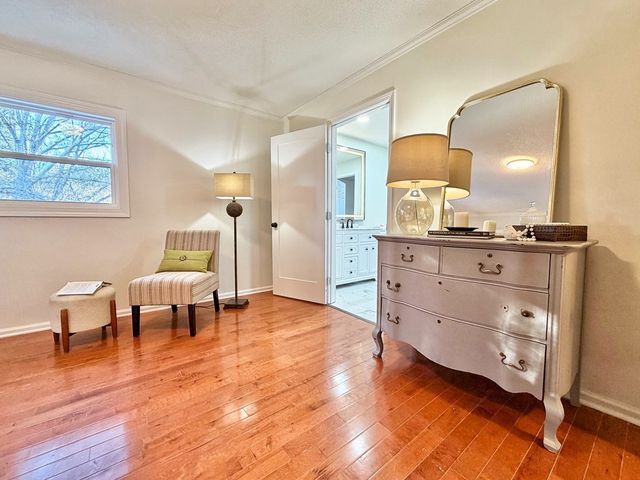 1902 W Brookhaven Circle, Dalton, GA 30720