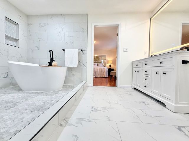 1902 W Brookhaven Circle, Dalton, GA 30720