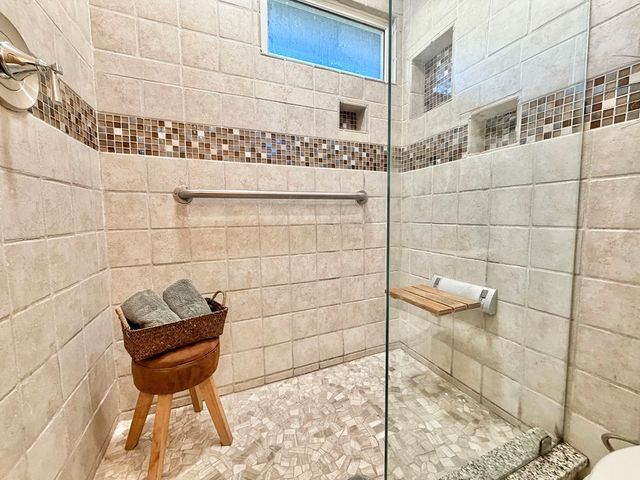 1902 W Brookhaven Circle, Dalton, GA 30720