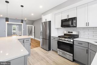7818 LENNOX RD, Upper Darby, PA 19082
