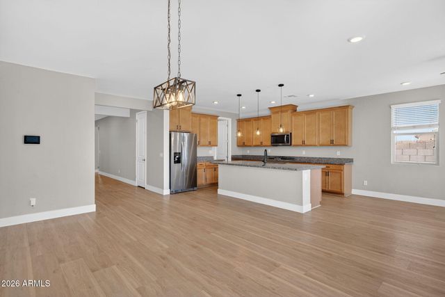 36861 N MOYLE Street, San Tan Valley, AZ 85140