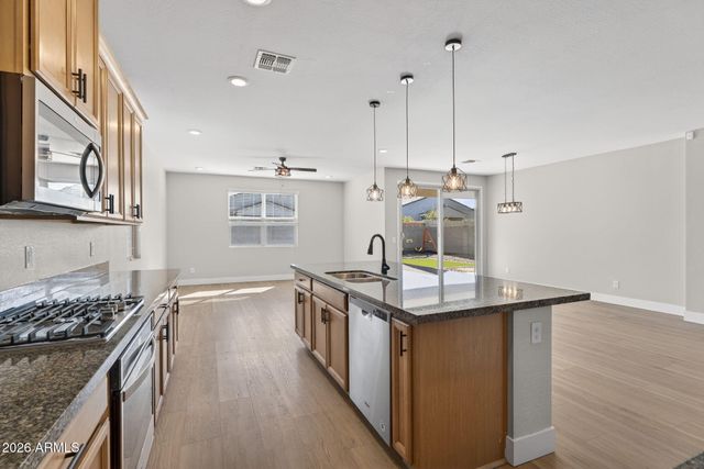 36861 N MOYLE Street, San Tan Valley, AZ 85140