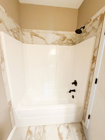 324 Winter Terrace Ln, Clarksville, TN 37040